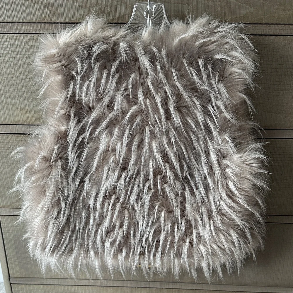 Fabulous Furs Cropped Faux Fur Vest - Silver/Beige - Picture 5 of 5